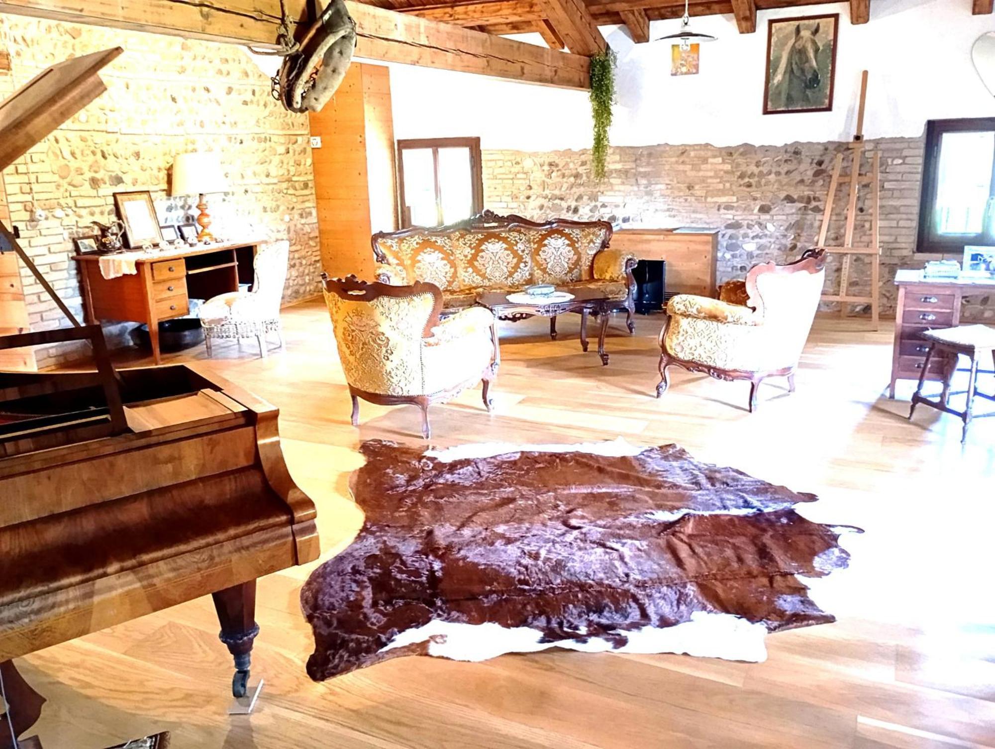 La Regina Del Bosco Villa Rivignano ภายนอก รูปภาพ